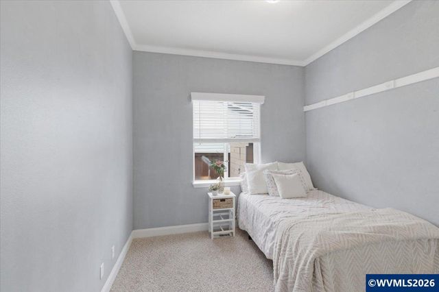 2810 Hoover Av NW, Salem, OR 97304