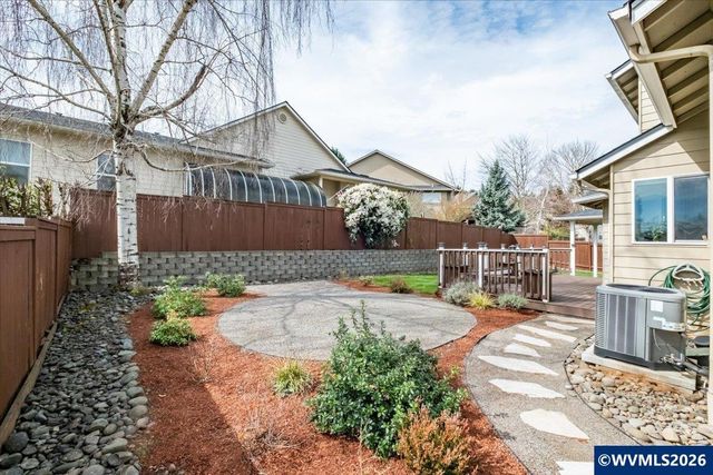 2810 Hoover Av NW, Salem, OR 97304