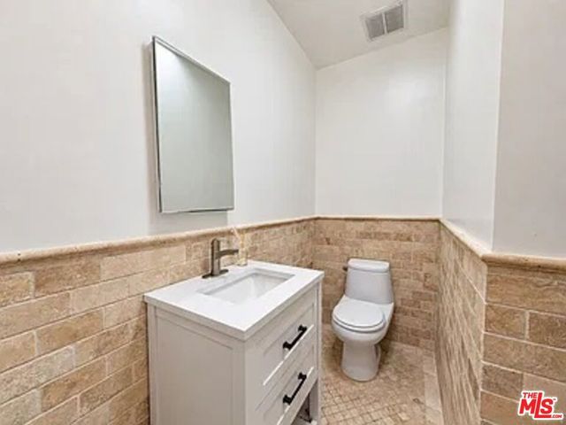 1111 11th Street 9, Santa Monica, CA 90403