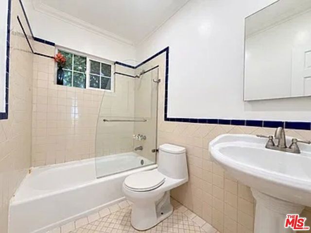 1111 11th Street 9, Santa Monica, CA 90403