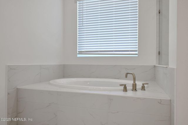 10 SILVER LILY Way, St. Augustine, FL 32092