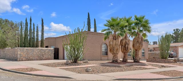 6820 VILLA HERMOSA Drive, El Paso, TX 79912