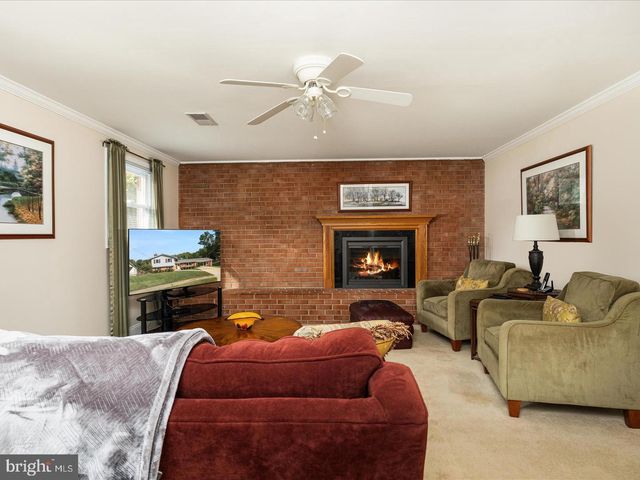 6434 RIVES CT, Springfield, VA 22150