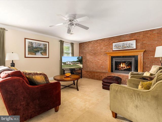 6434 RIVES CT, Springfield, VA 22150