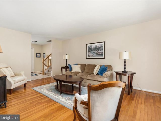 6434 RIVES CT, Springfield, VA 22150