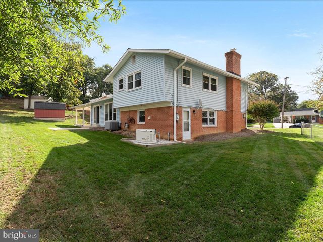 6434 RIVES CT, Springfield, VA 22150