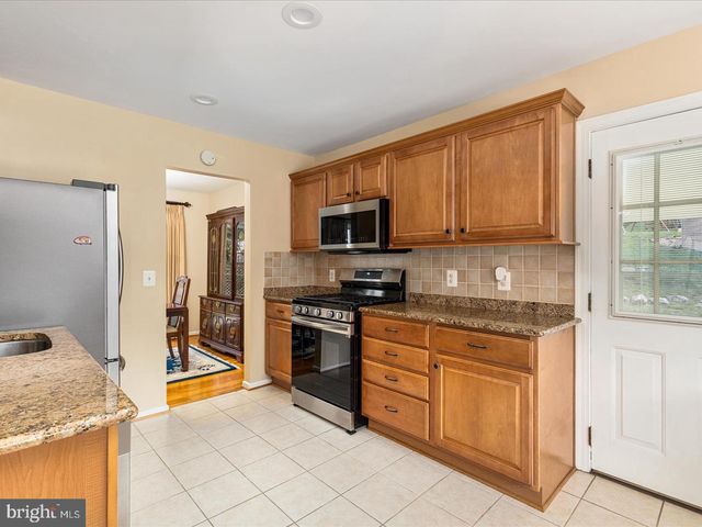 6434 RIVES CT, Springfield, VA 22150