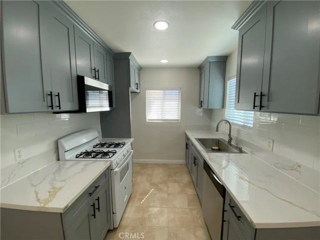 1770 W Minerva, Anaheim, CA 92804