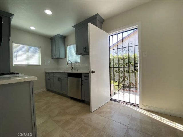 1770 W Minerva, Anaheim, CA 92804