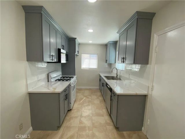 1770 W Minerva, Anaheim, CA 92804