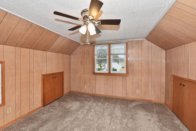 2348 S 84th STREET, West Allis, WI 53227