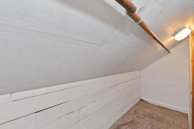 2348 S 84th STREET, West Allis, WI 53227