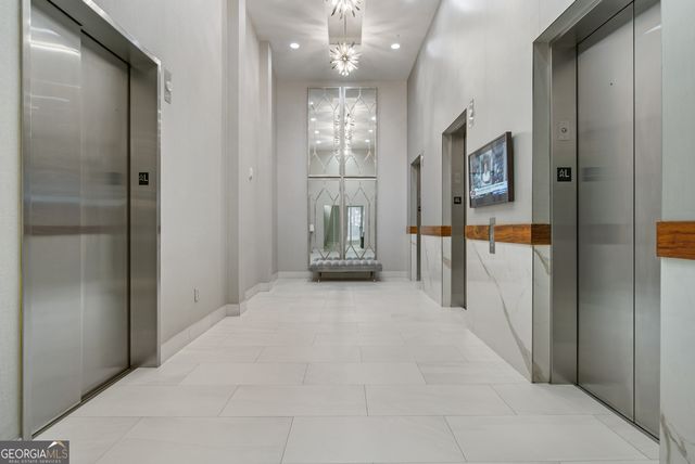 250 Pharr Road NE 412, Atlanta, GA 30305