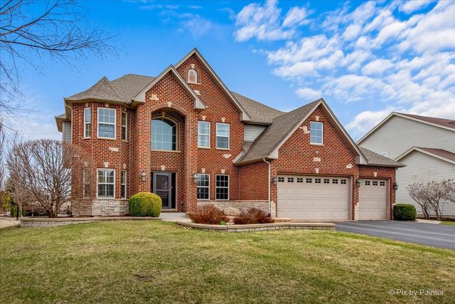 647 Bennett Drive, North Aurora, IL 60542