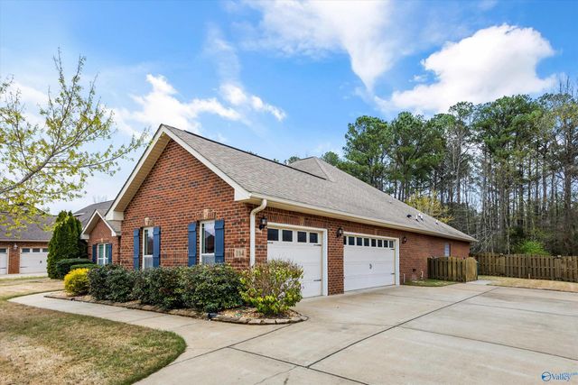 104 Harbor Glen Drive SW, Madison, AL 35756