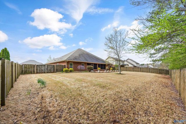 104 Harbor Glen Drive SW, Madison, AL 35756