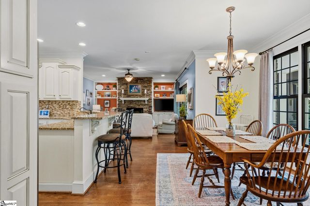 205 Whitworth Way, Simpsonville, SC 29681