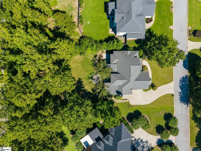 205 Whitworth Way, Simpsonville, SC 29681