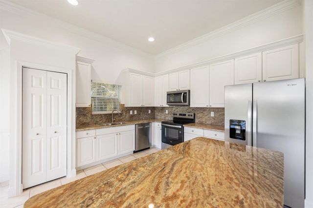 13850 Vía Vittoria, Delray Beach, FL 33446