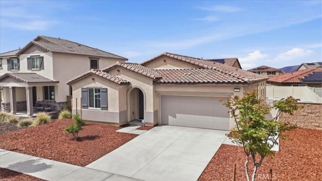 322 Mistyblue Court, Hemet, CA 92543