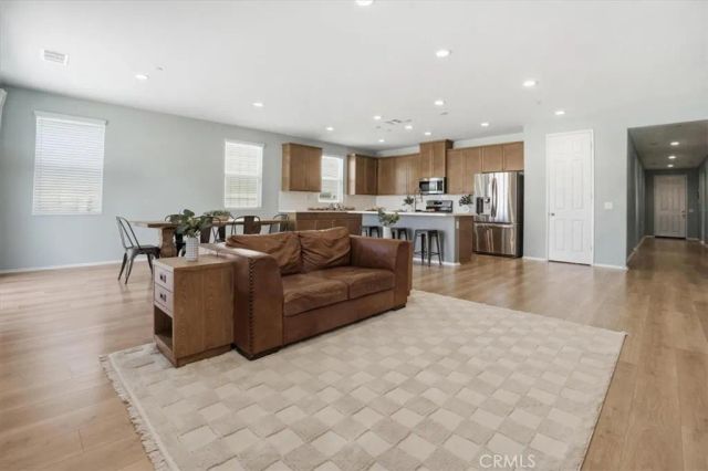 322 Mistyblue Court, Hemet, CA 92543