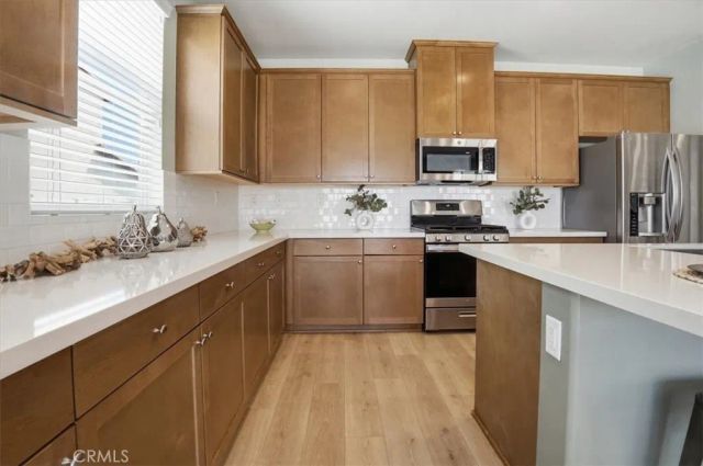 322 Mistyblue Court, Hemet, CA 92543
