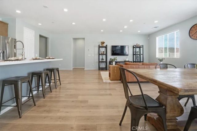 322 Mistyblue Court, Hemet, CA 92543