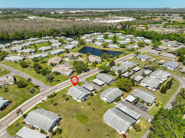 124 GLOUCESTER BOULEVARD 355J, Sun City Center, FL 33573