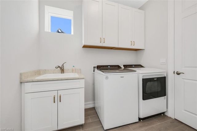 28041 Captiva Shell LOOP, Bonita Springs, FL 34135