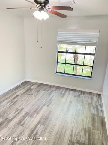 1515 Hamilton Avenue SW, Palm Bay, FL 32908