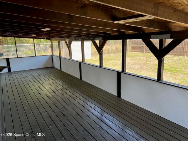 1515 Hamilton Avenue SW, Palm Bay, FL 32908