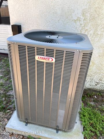 1515 Hamilton Avenue SW, Palm Bay, FL 32908