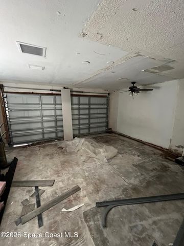 1515 Hamilton Avenue SW, Palm Bay, FL 32908