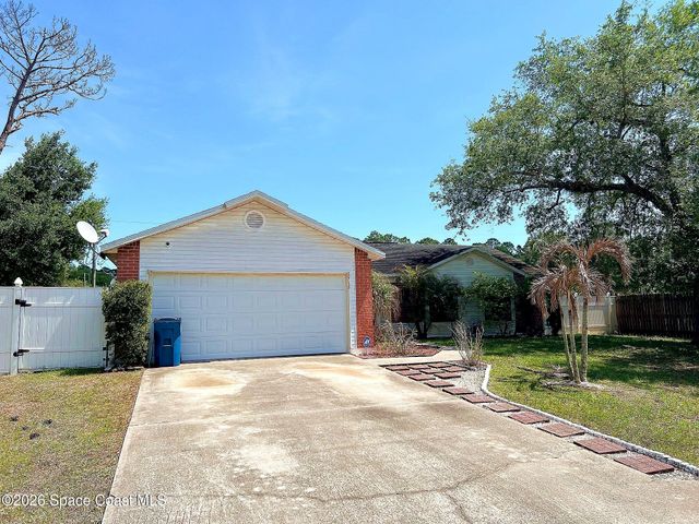 1515 Hamilton Avenue SW, Palm Bay, FL 32908