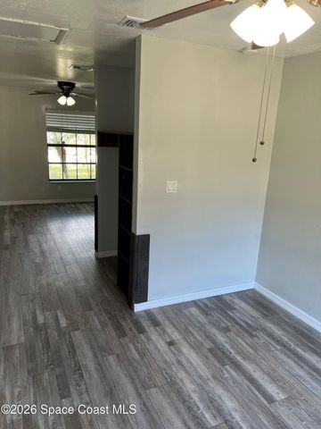 1515 Hamilton Avenue SW, Palm Bay, FL 32908