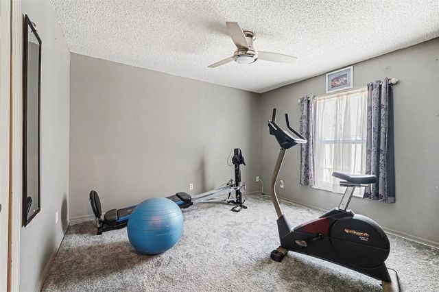 10212 GRANT CREEK DRIVE, Tampa, FL 33647