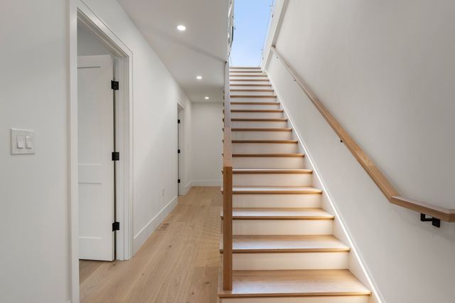 421 E. 6th St TH1, Boston, MA 02127