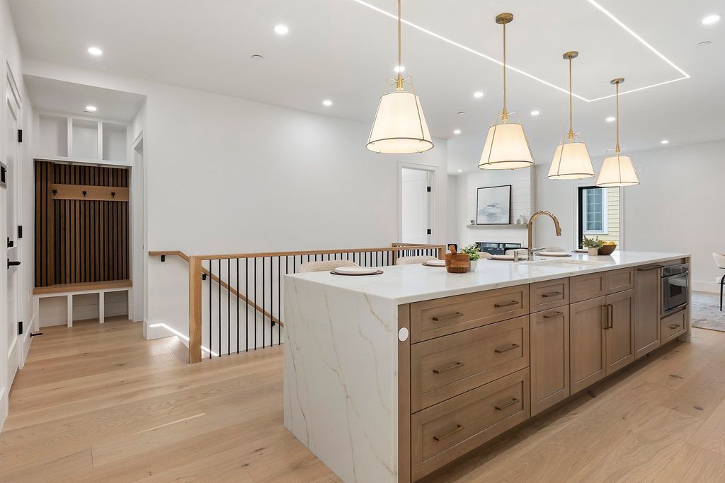 421 E. 6th St TH1, Boston, MA 02127