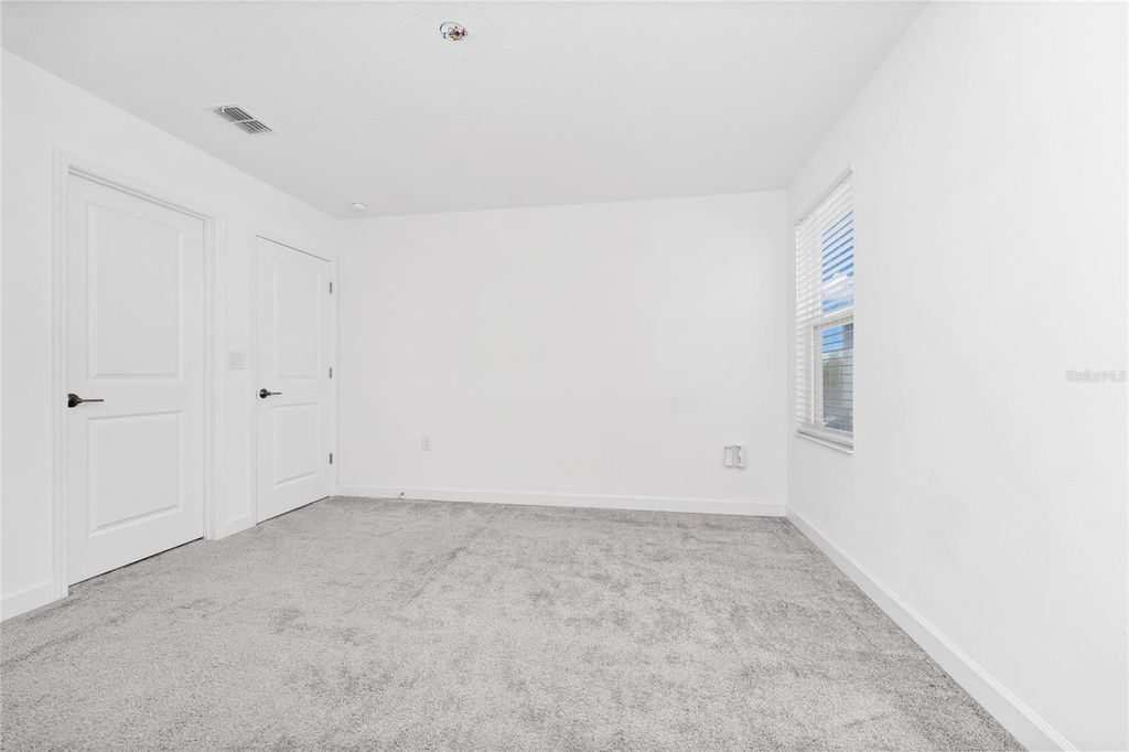 Image 21 of property listing at 9971 INTRODUCTION WAY, Orlando, FL 32832