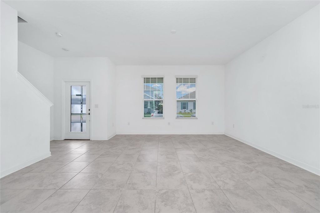 Image 4 of property listing at 9971 INTRODUCTION WAY, Orlando, FL 32832