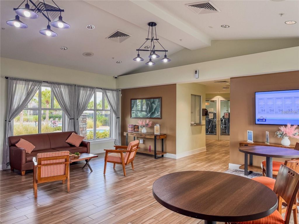 Image 49 of property listing at 9971 INTRODUCTION WAY, Orlando, FL 32832