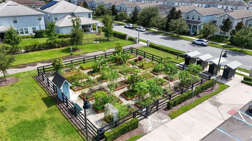 Image 72 of property listing at 9971 INTRODUCTION WAY, Orlando, FL 32832