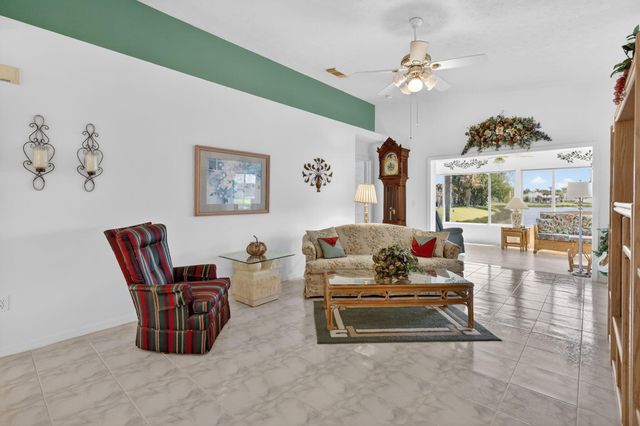 5936 Alexandria Circle, Fort Pierce, FL 34982