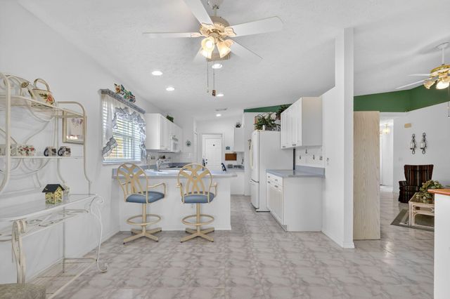 5936 Alexandria Circle, Fort Pierce, FL 34982