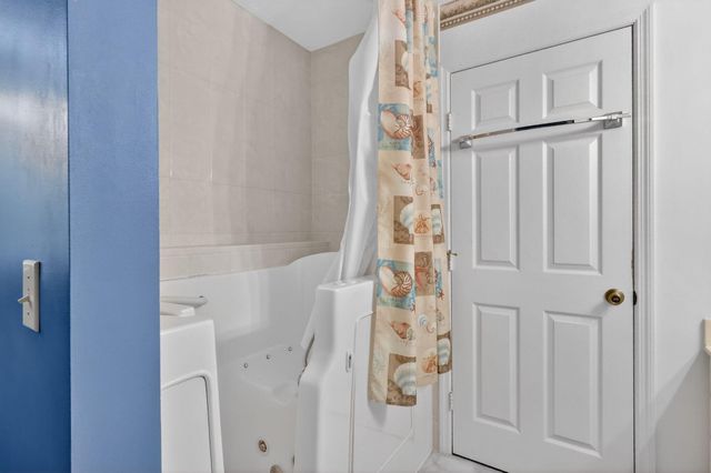 5936 Alexandria Circle, Fort Pierce, FL 34982