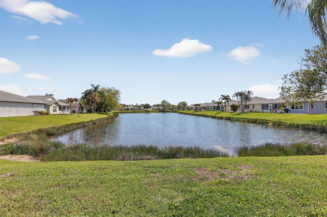 5936 Alexandria Circle, Fort Pierce, FL 34982