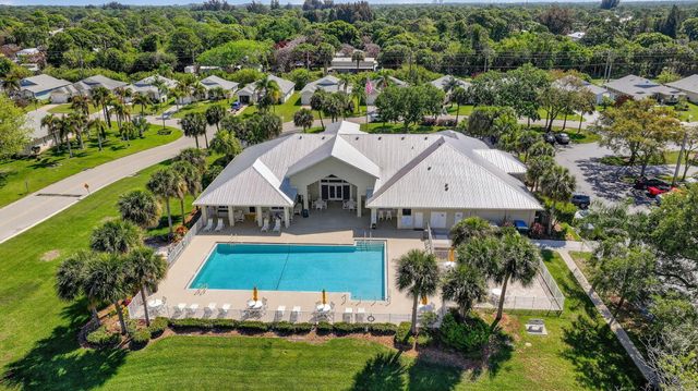 5936 Alexandria Circle, Fort Pierce, FL 34982