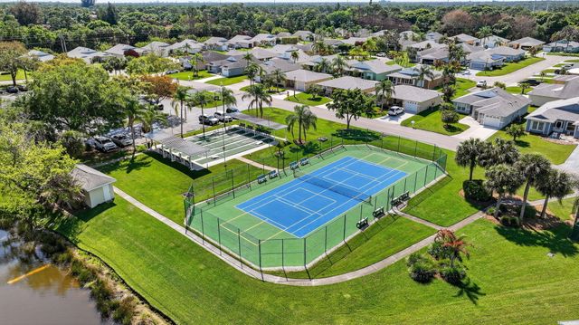 5936 Alexandria Circle, Fort Pierce, FL 34982