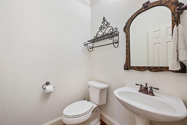 820 Glen Garry Drive, Flower Mound, TX 75022