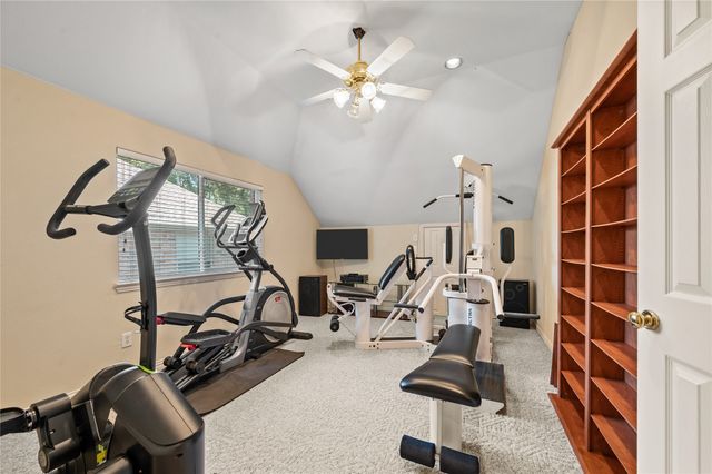 820 Glen Garry Drive, Flower Mound, TX 75022